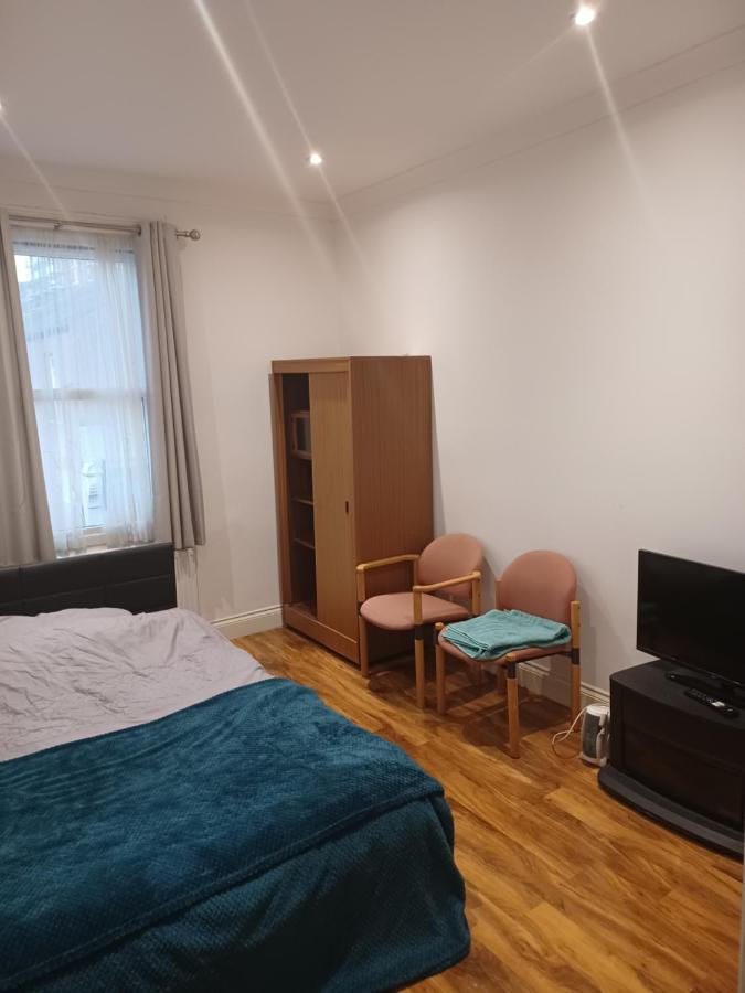 Beautiful Room In Lovely Flat ロンドン エクステリア 写真